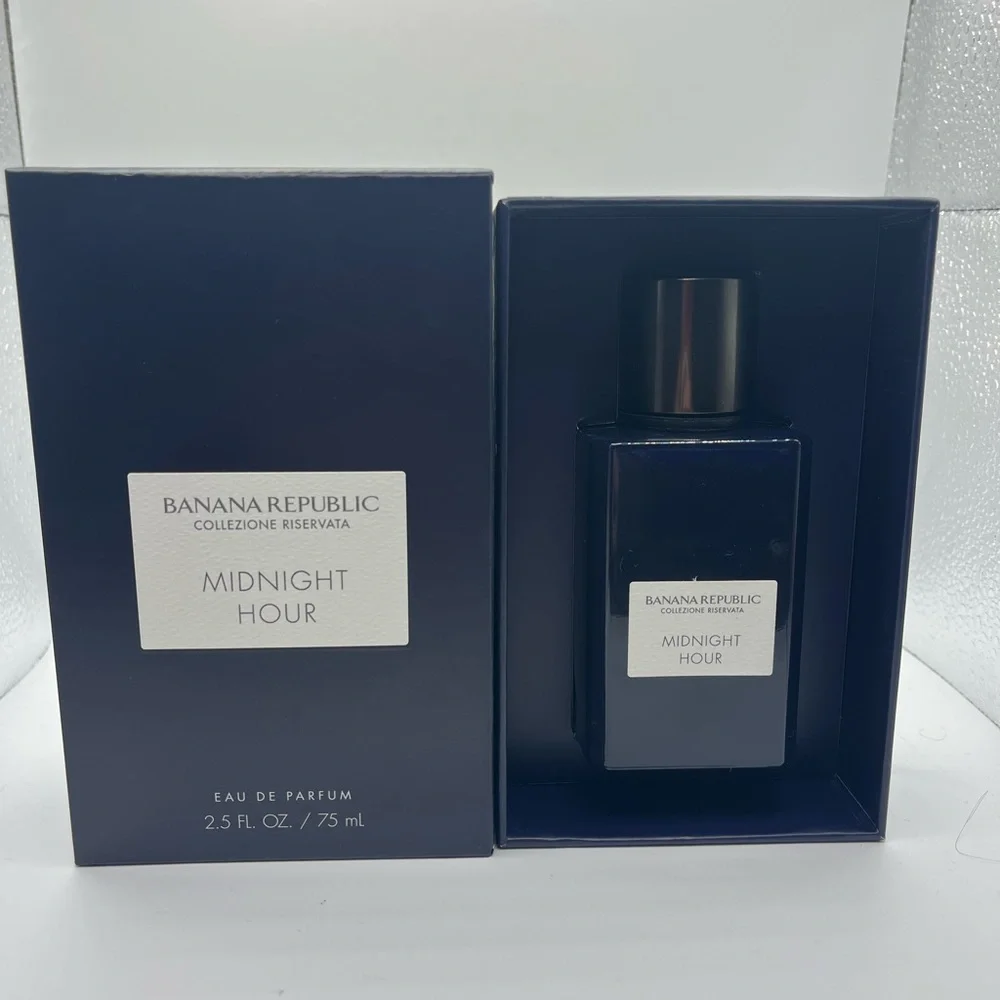 Banana Republic Midnight Hour 2.5 Fl Oz - Picture 3 of 3